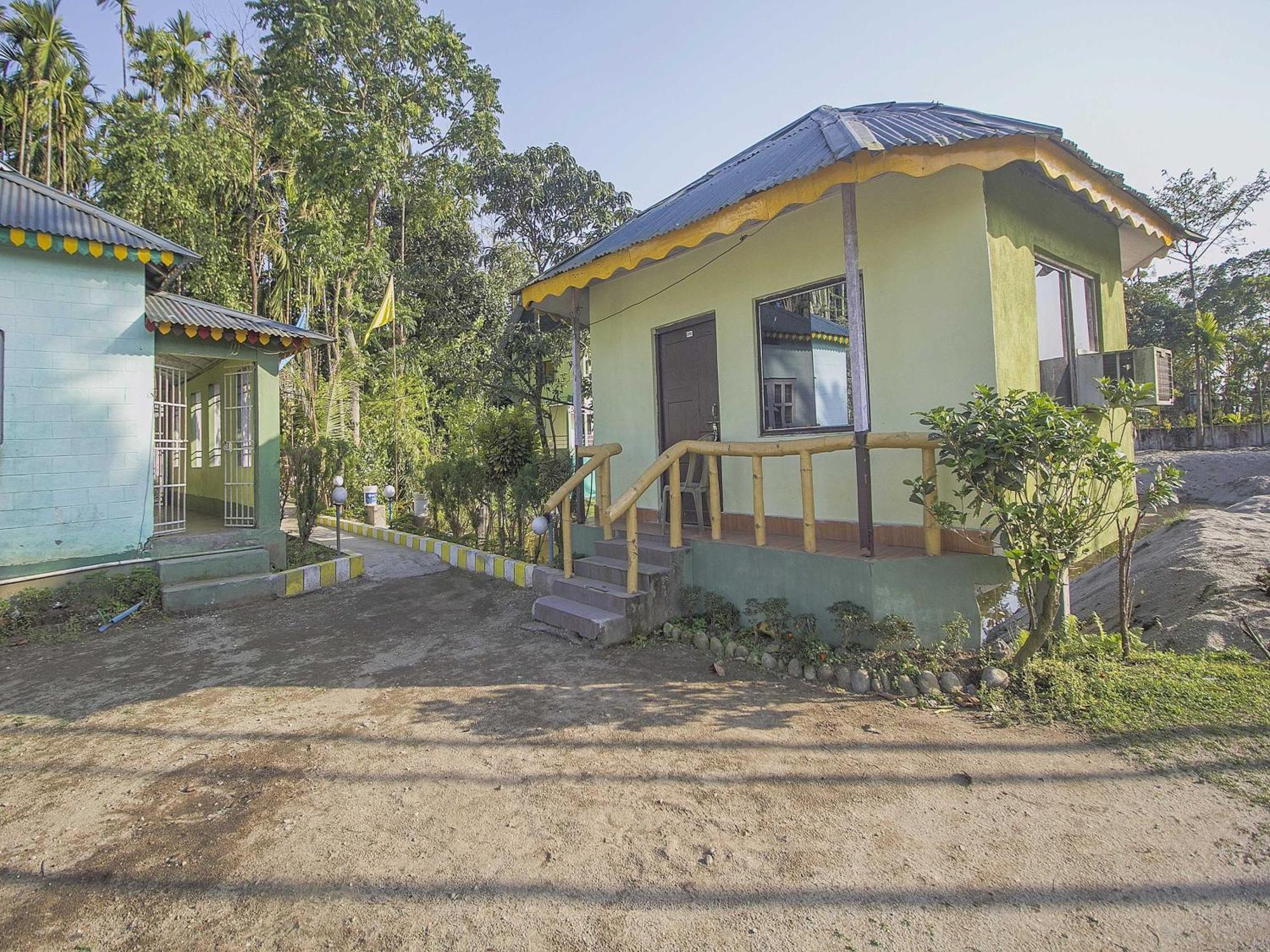 Hotel O Resort Green Wave Lataguri Exterior photo